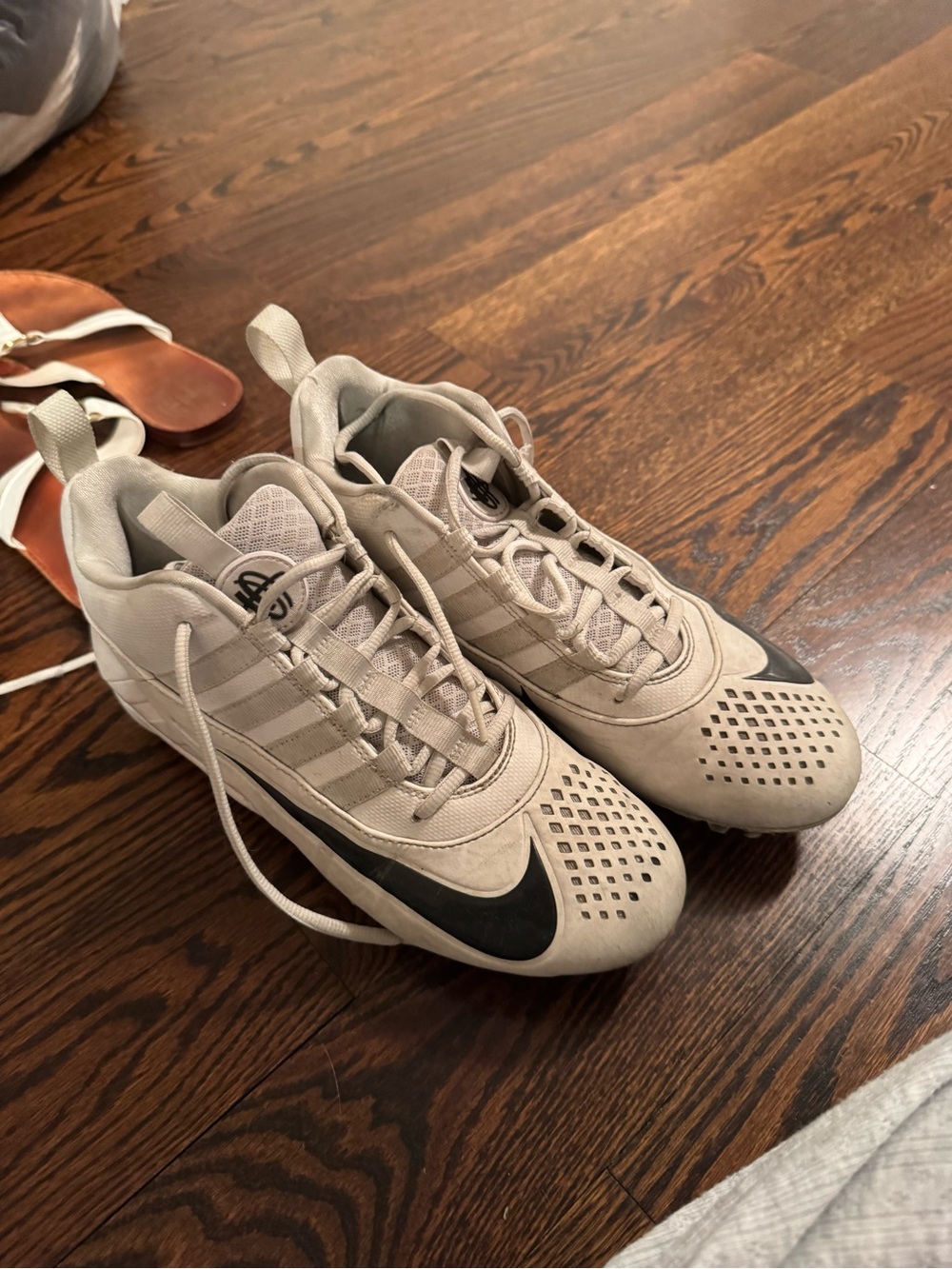 Nike lacrosse cleats
